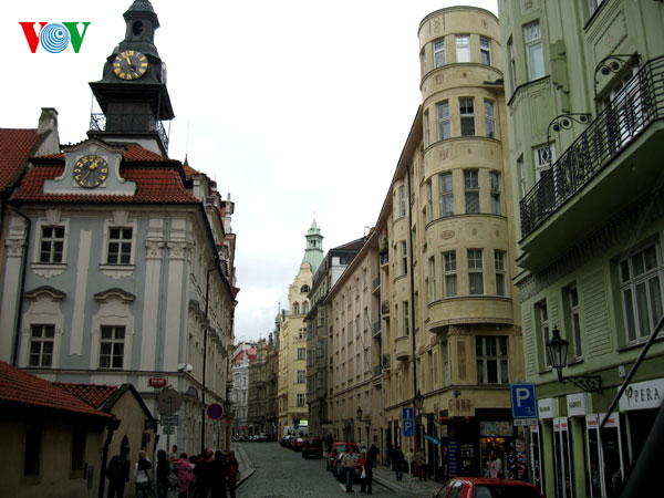 Overseas Vietnamese community recognized as ethnic minority in Czech Republic